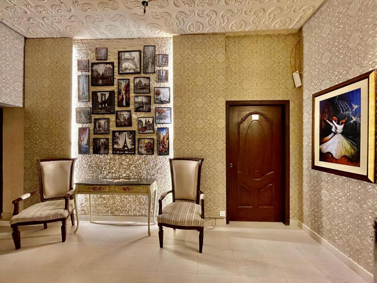 Shelton Hotel Mardan Esterno foto