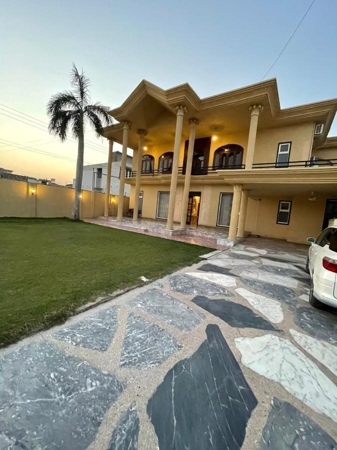 Shelton Hotel Mardan Esterno foto